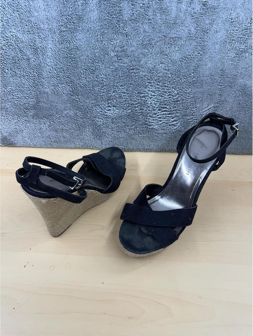 Madden Girl‎ Black Wedge Sandals